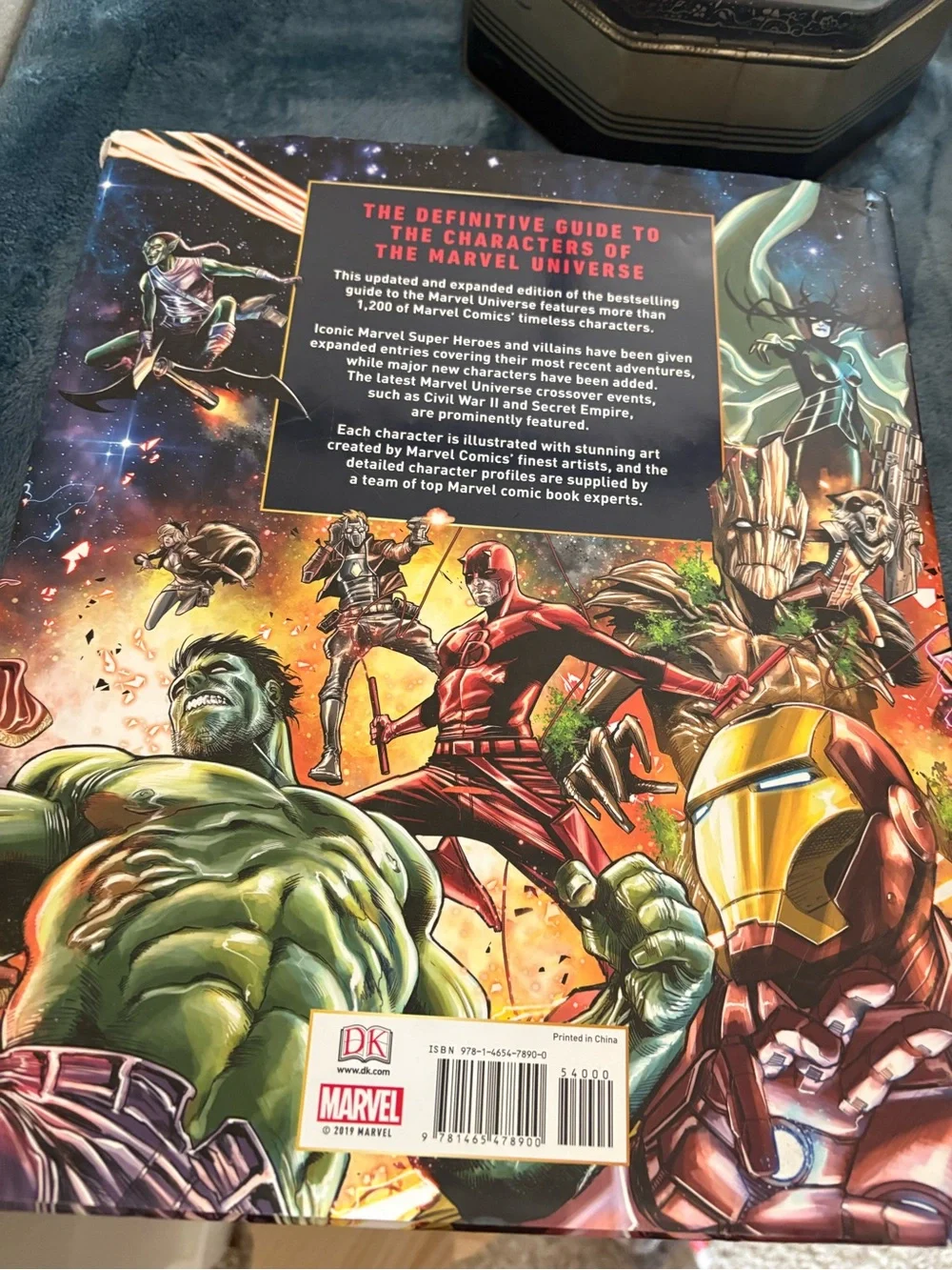 Marvel Encyclopedia 2019 New Edition - Free Shipping!!